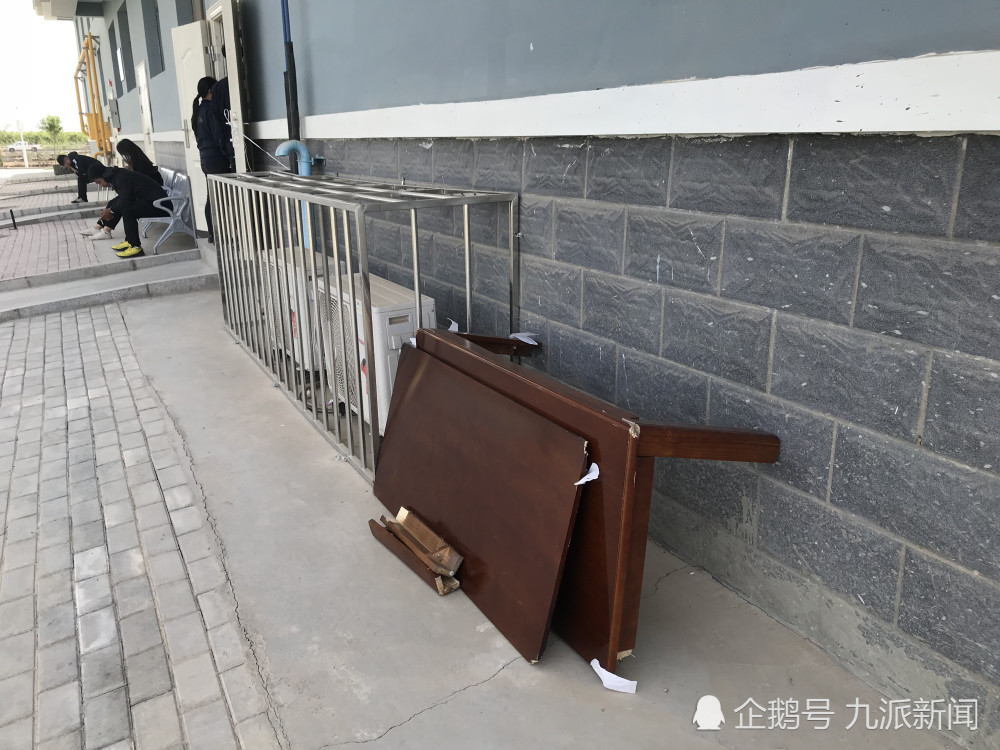  吹杨里程悲老鹰不敌骑士